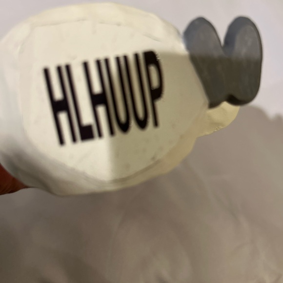 Sculpted Sisters Figurine - Picture 3 of 6